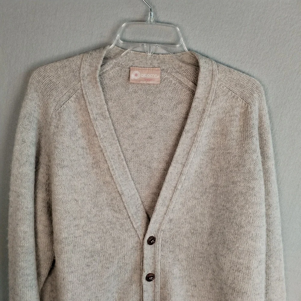 VTG Pitlochry Scotland Shetland Wool Cardigan Sweater Men's 44 Large Beige Tan